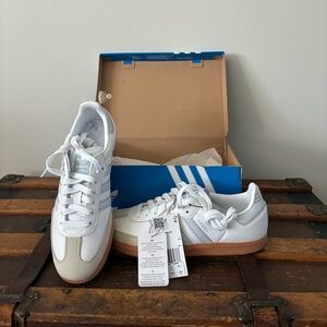 Adidas Samba OG Women’s 7.5 White  Halo Blue NEW in Box